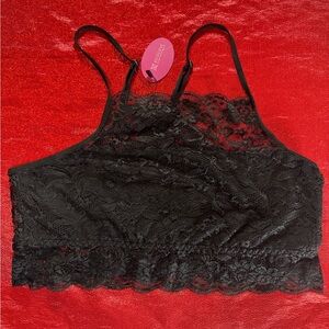 Curvy Couture Elegant Black Lace Bandeau